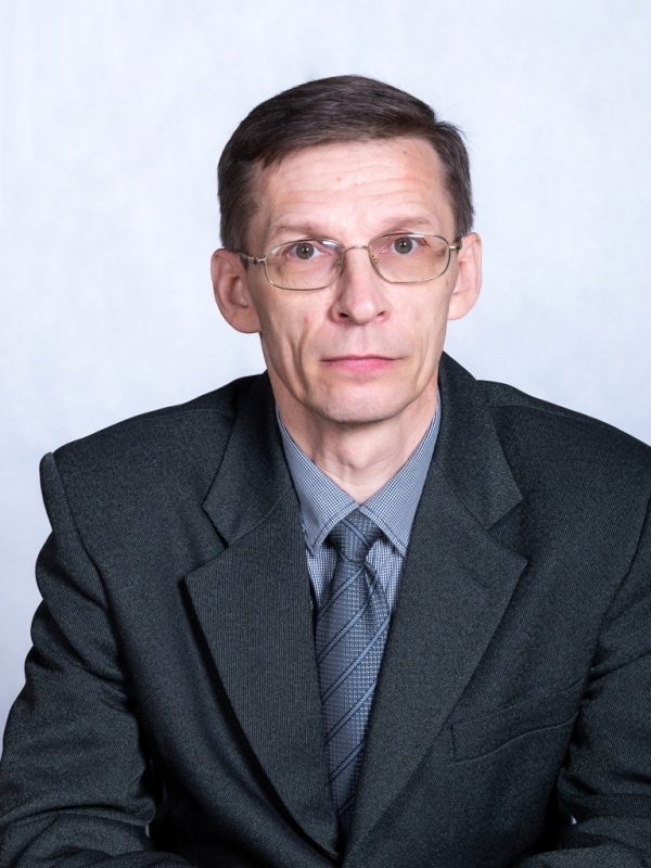 Белотелов Юрий Станиславович.